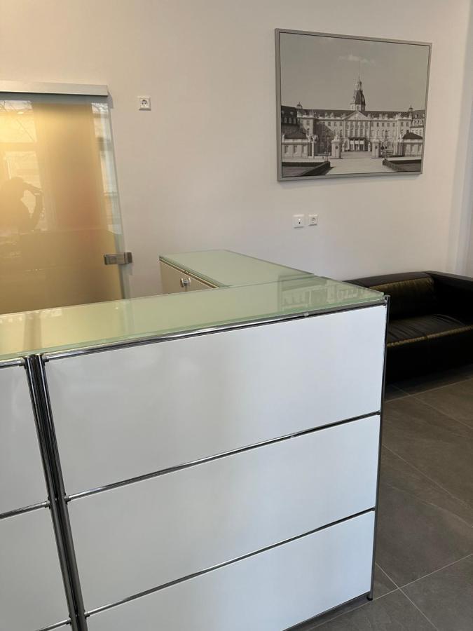 Hotel Barbarossa Karlsruhe Stadtmitte ภายนอก รูปภาพ
