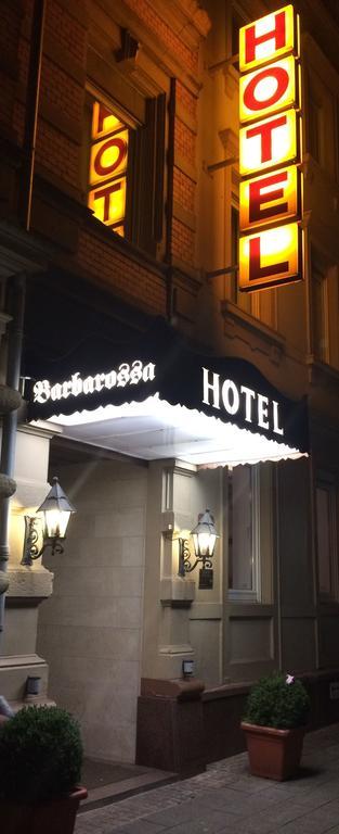Hotel Barbarossa Karlsruhe Stadtmitte ภายนอก รูปภาพ