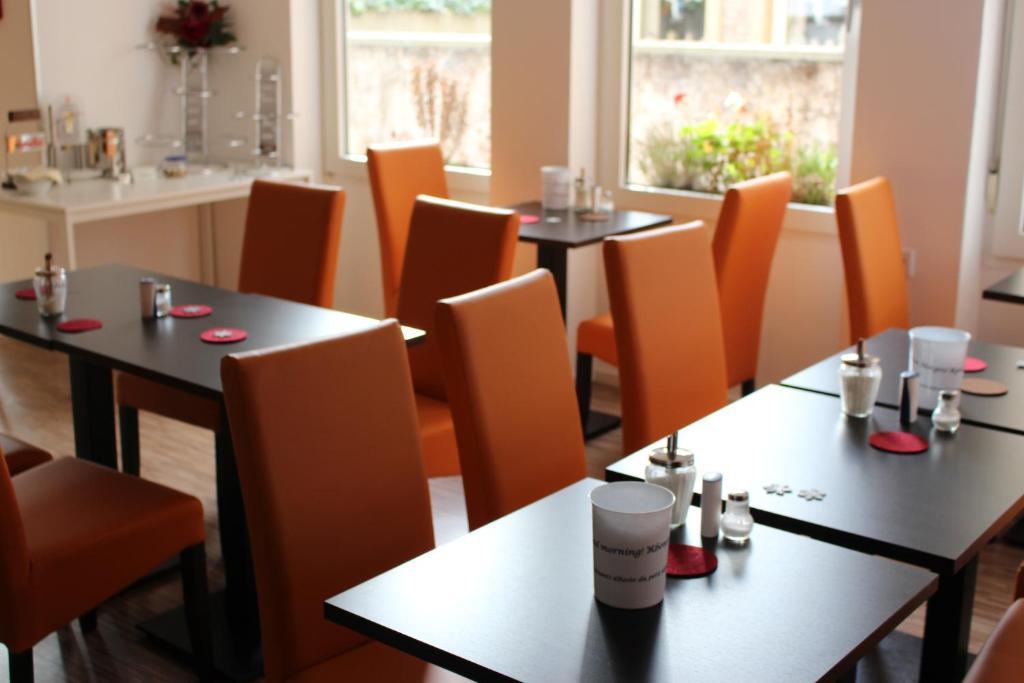 Hotel Barbarossa Karlsruhe Stadtmitte ภายนอก รูปภาพ