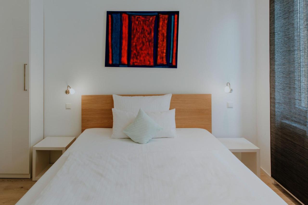 Hotel Barbarossa Karlsruhe Stadtmitte ภายนอก รูปภาพ